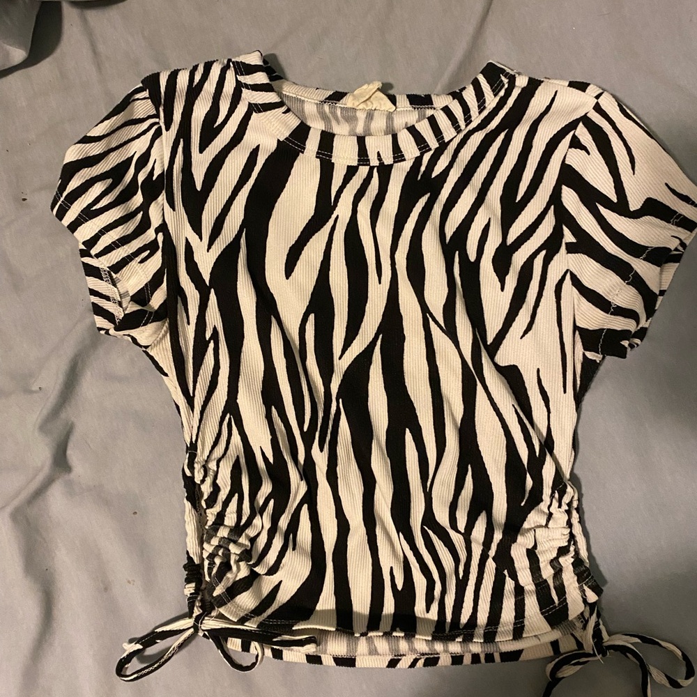 zebra top